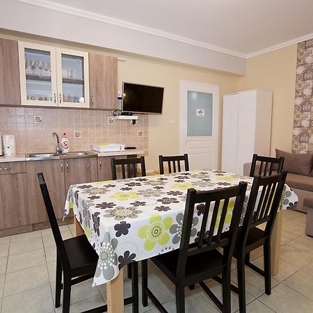 Zoli Apartmanok-Timi Koelcsey 34-36 Hajdúszoboszló Exteriér fotografie